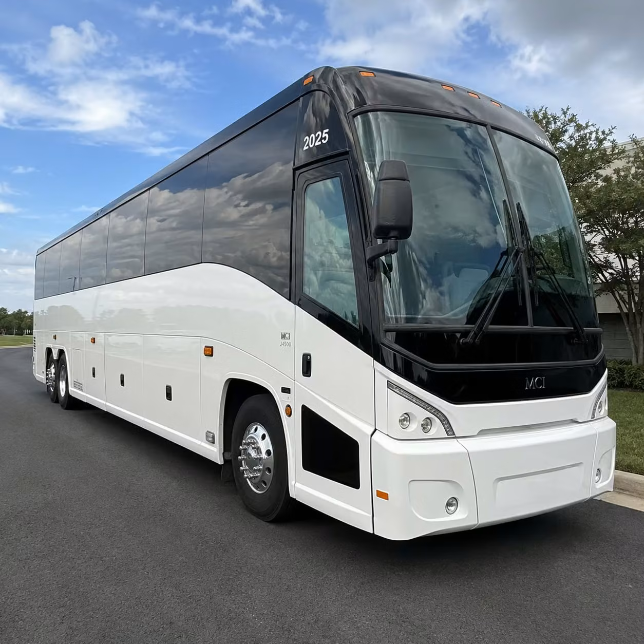 coachbusbillingsmt com helps you plan concert transportation for groups of every size in billings